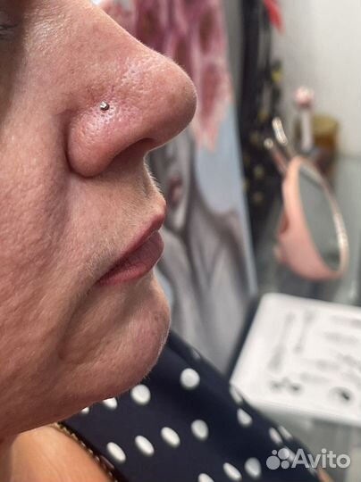 Прокалывание ушей, пирсинг