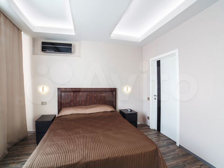 Таунхаус 280 м² на участке 1 сот.