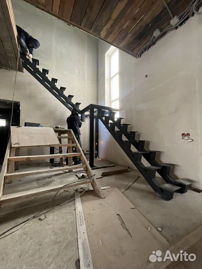 Изготовление металлических лестниц