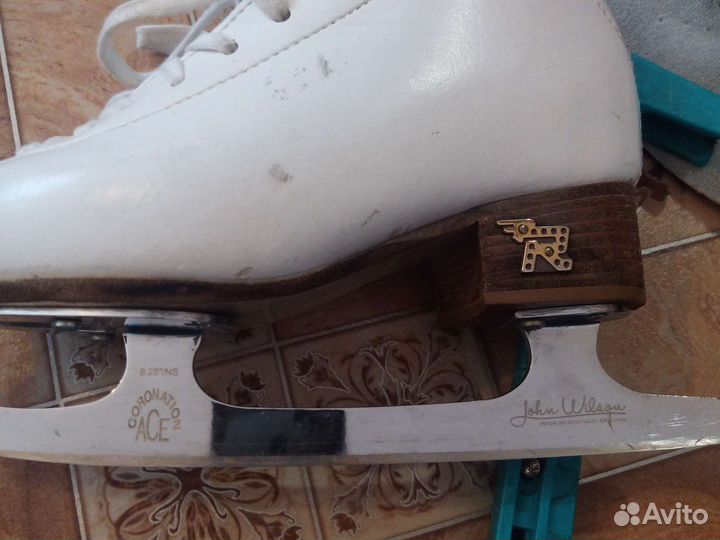 Фигурные коньки risport rf3 pro