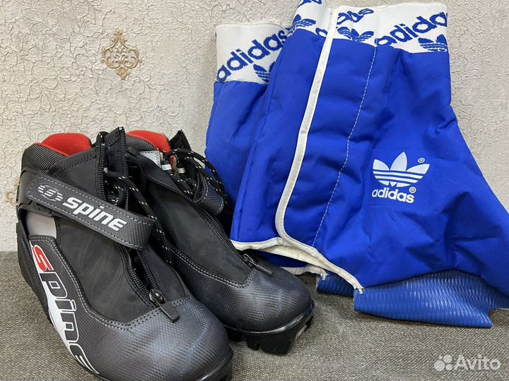 Ботинки лыжные