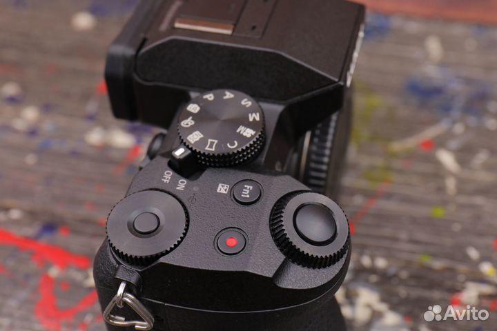 Panasonic Lumix DMC-G7