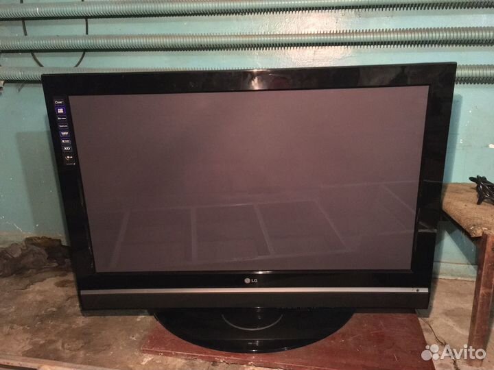 Телевизор LG 42PC51