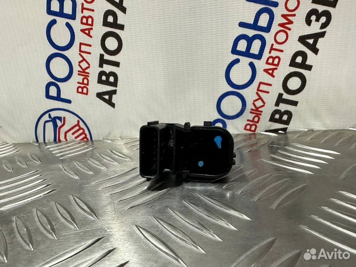 Датчик парковки Hyundai Solaris 2