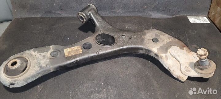 Рычаг подвески передний правый (Geely Emgrand X7)