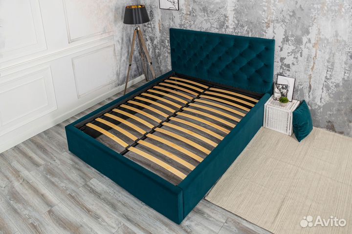 Кровать двуспальная 160х200 барокко велюр