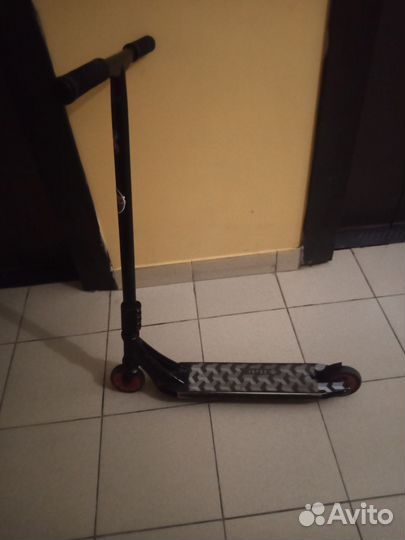 Самокат трюковой
