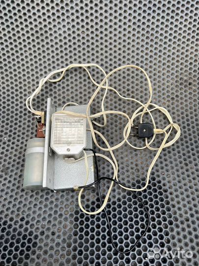 Электронная фотовспышка «Чайка» СССР