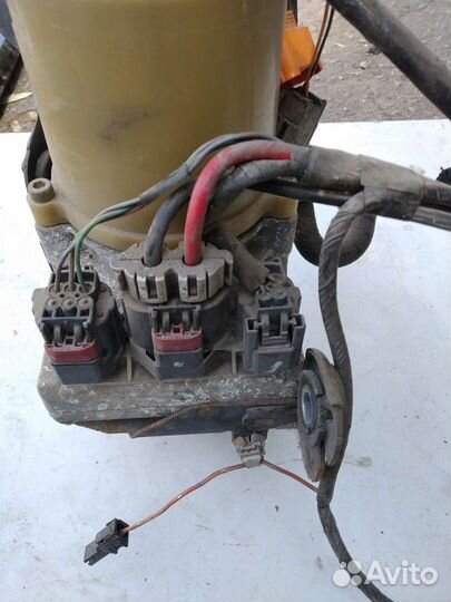 Гидроусилитель руля гур mazda 3 BK форд фокус 2