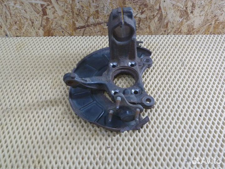 Кулак поворотный передний левый Audi A3 8PA Sportback 2004-2013 (1K0407255AA)