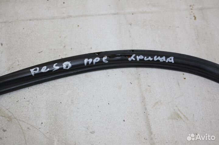 Уплотнитель по крыше правый Peugeot-Citroen 206