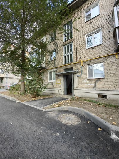 2-к. квартира, 46 м², 3/3 эт.