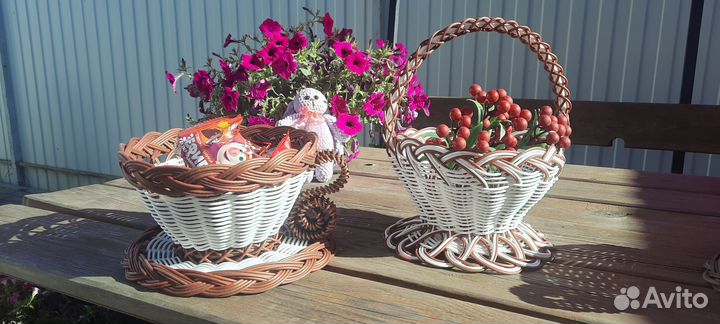 Вазочки конфетницы из ротанга