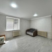 2-к. квартира, 40 м², 1/5 эт.