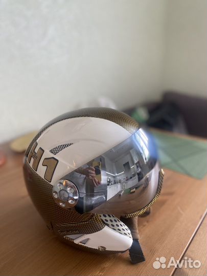 Шлем горнолыжный с визором