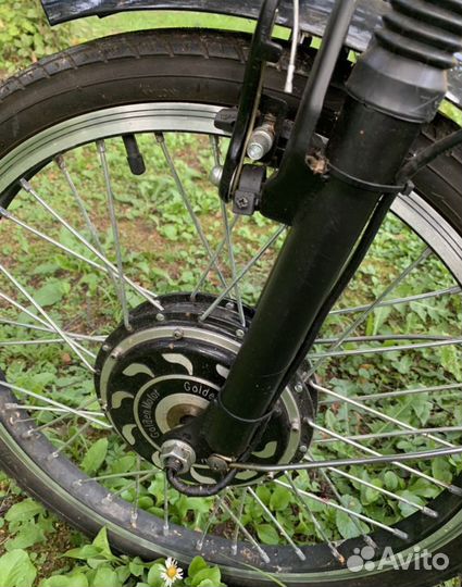 Трёхколёсный электровелосипед