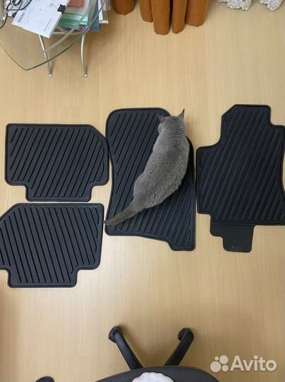 Оригинальные коврики subaru Tribeca B9