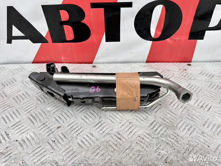 Домкрат Golf 6