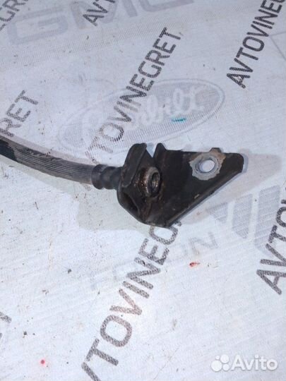 Шланг тормозной передний правый Kia Sportage 3 SL