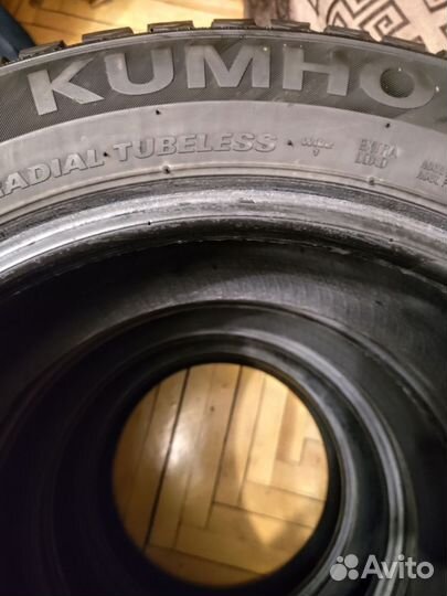 Kumho WinterCraft Ice Wi32 185/60 R15 88T