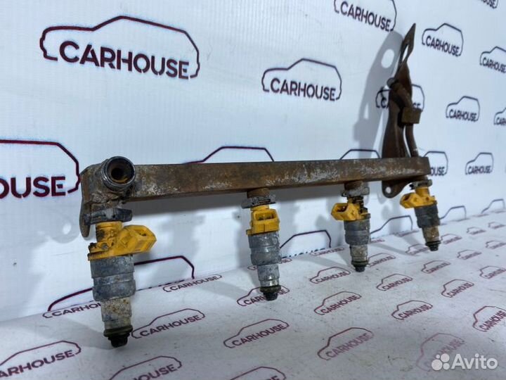 Рампа топливная Ford Scorpio