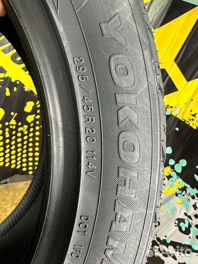 Yokohama Parada Spec-X PA02 295/45 R20 114V