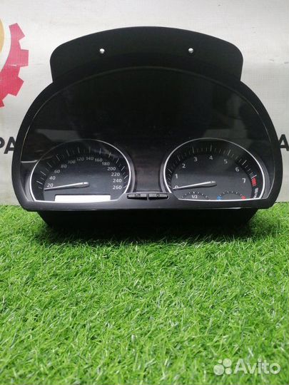 Панель приборов Bmw X3 E83 2.5 2008