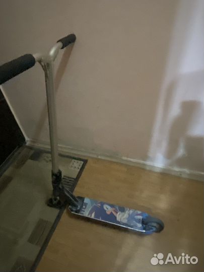 Трюковой самокат