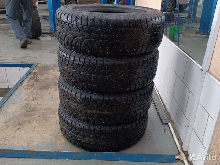 Dunlop ES801 235/60 R18 107