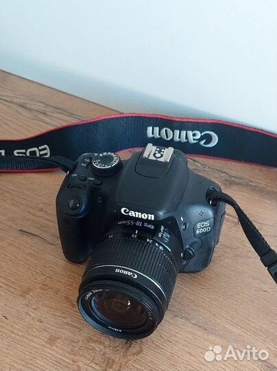 Зеркальный фотоаппарат canon 600 D