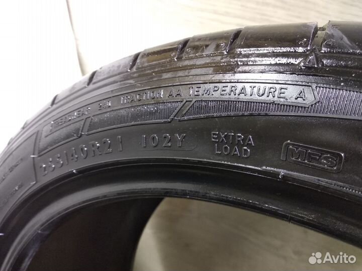 Dunlop SP Sport Maxx GT 255/40 R21