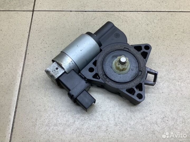 Моторчик стеклоподъемника передний передний правый