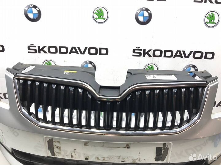 Бампер передний Skoda Octavia