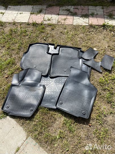 Коврики на skoda rapid