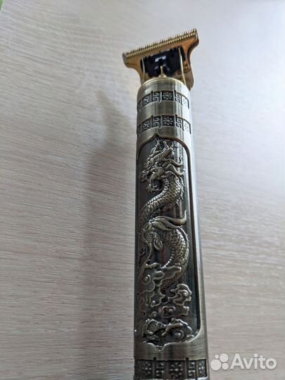 Машинка для стрижки и бритья