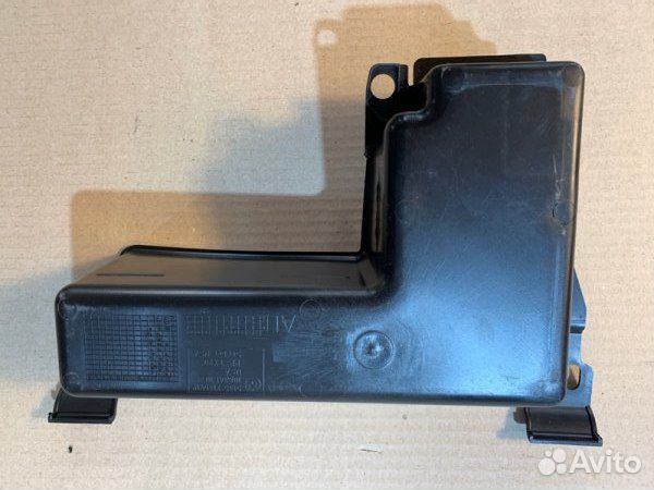 Ящик для инструментов задний левый Bmw X5 E70 N52K