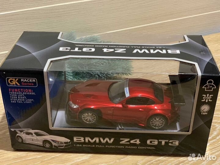 Радиоуправляемая модель BMW Z4 GT3 новая