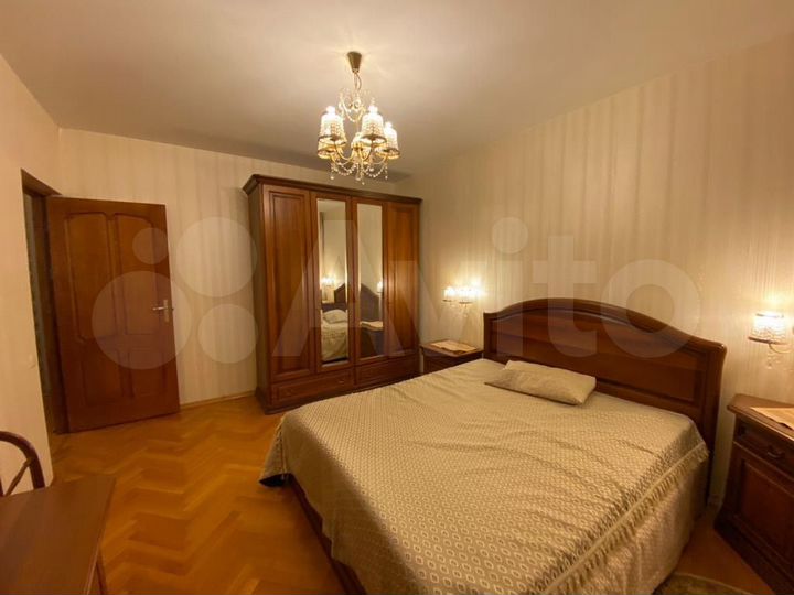 2-к. квартира, 59 м², 8/17 эт.