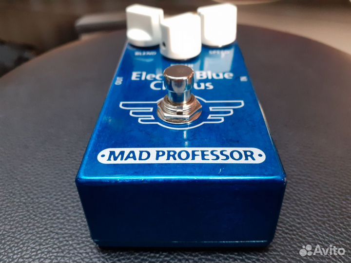 Педаль эффектов для гитары