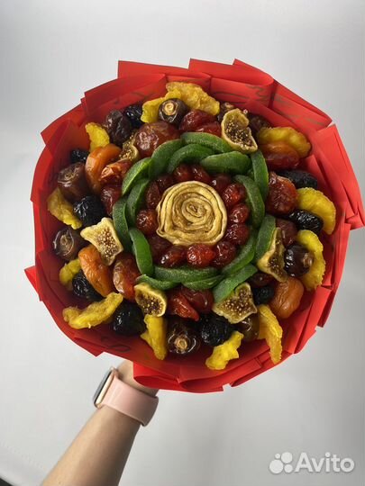 Подарочные композиции из сухофруктов