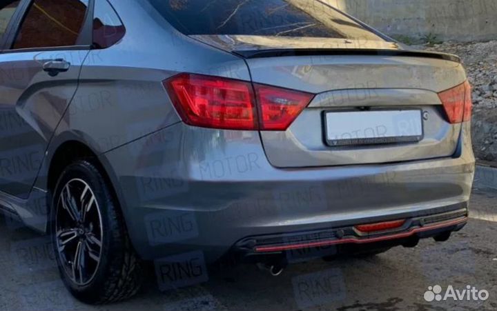 Задний диффузор на Лада Веста