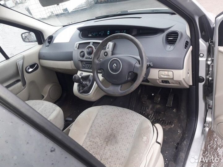 Разбор на запчасти Renault Scenic