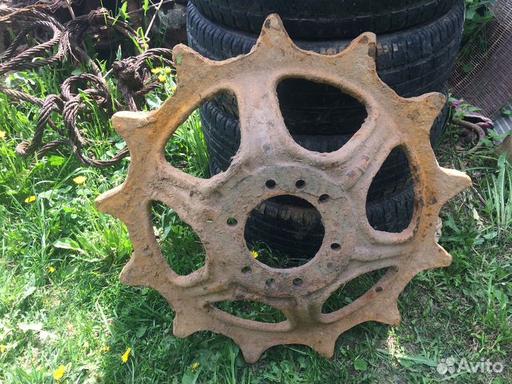 Звезда дт 75