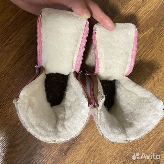 Сапожки для девочки