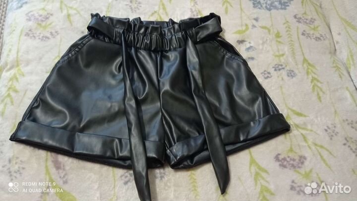 Кожаные шорты размер 38 (ближе к 42)