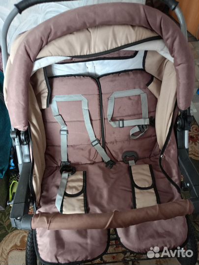 Коляска 3 в 1 для двойни