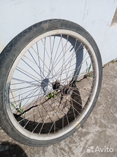 Велосипедное колесо, Аист, Кама