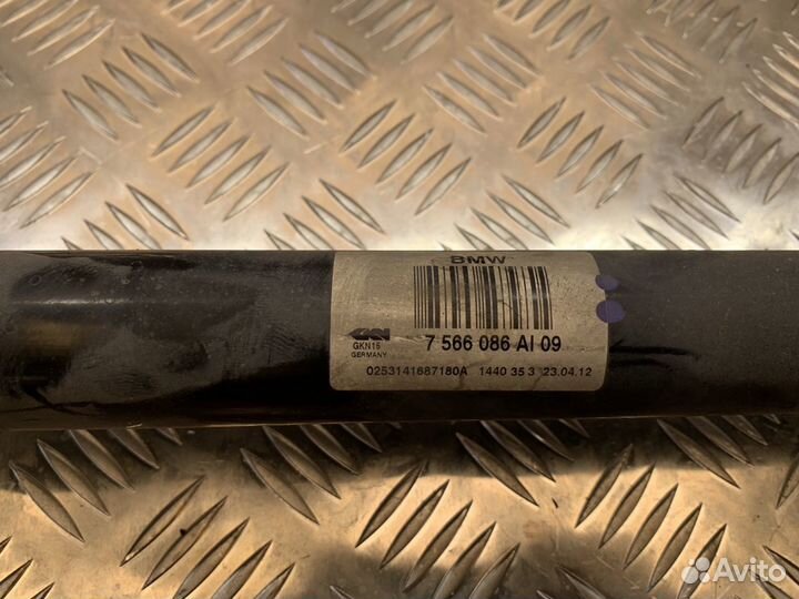 Задняя правая полуось BMW F01 F07 F13 50i