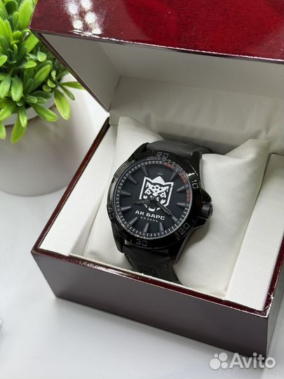 Кастомные часы 