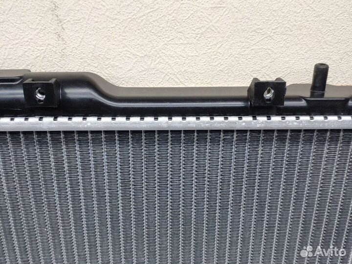 Радиатор охлаждения Mazda CX-7 2.3 (07-13)